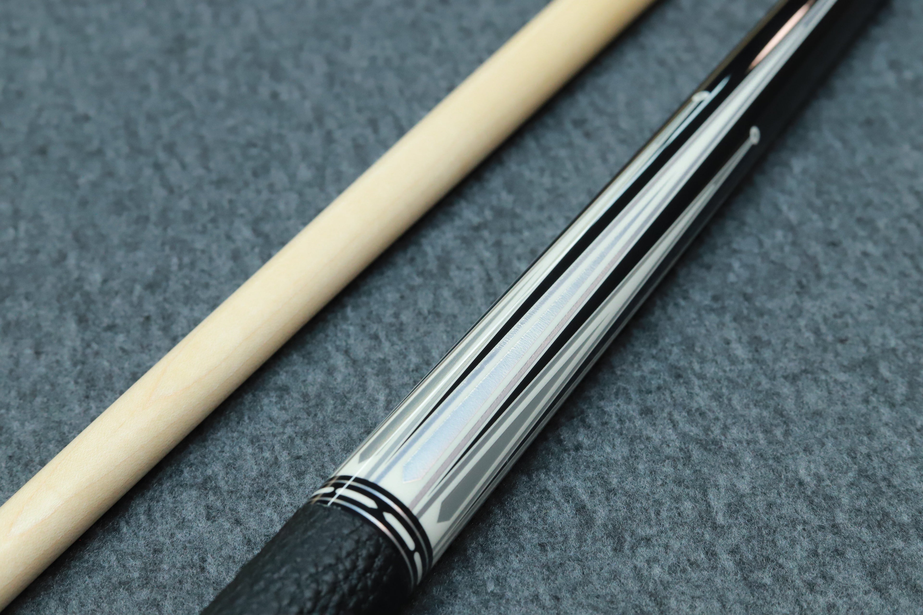 Universal Elega Stroke Series ES04